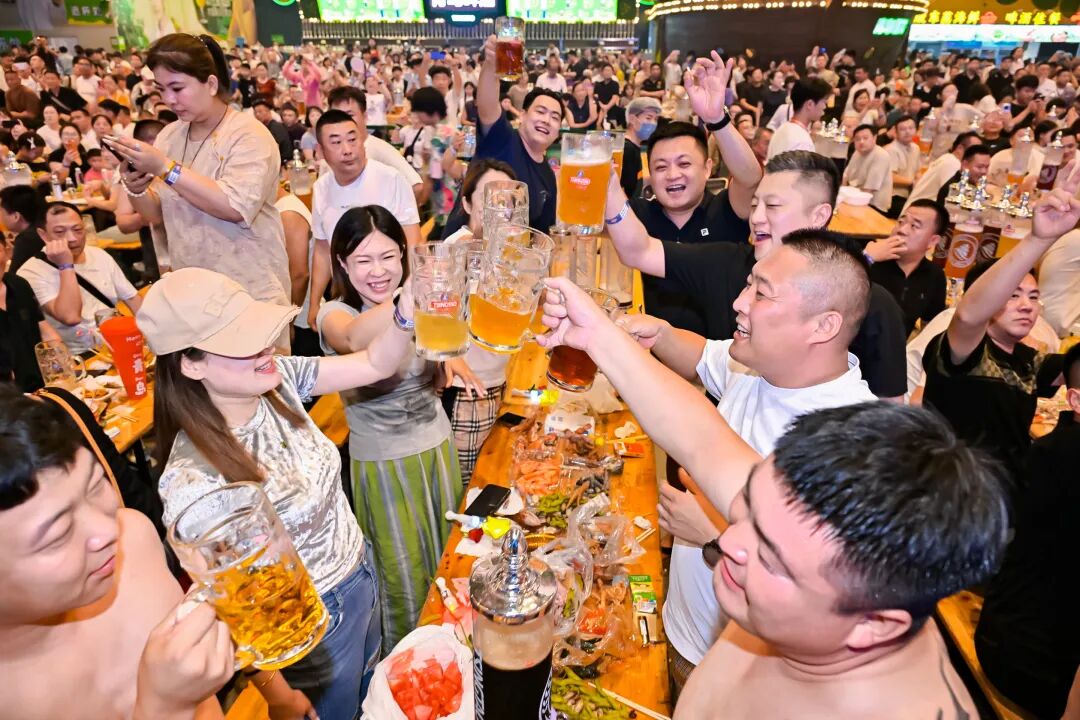 青岛，今夜“开瓶”！第36届青岛国际啤酒节，引燃夏日狂欢