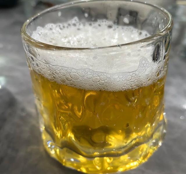两三元和七八元的啤酒，到底有什么不同？内行人说出了实情