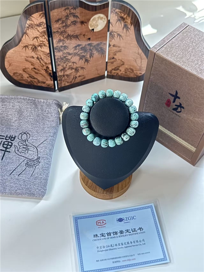 新手买绿松石选什么品牌最稳妥?2026认准产品按瓷度清晰划分入门进阶收藏三大梯度