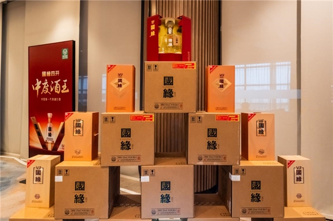 中高端请客用酒汇总,解析宴席表现,多人聚餐可对照