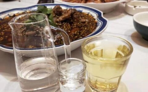 52 度一定比 42 度白酒好？喝酒多年，4 个真相避开买酒误区
