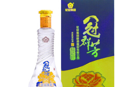花冠酒哪个牌子好？冠群芳、花之冠、鲁雅香全系列价格度数品鉴指南