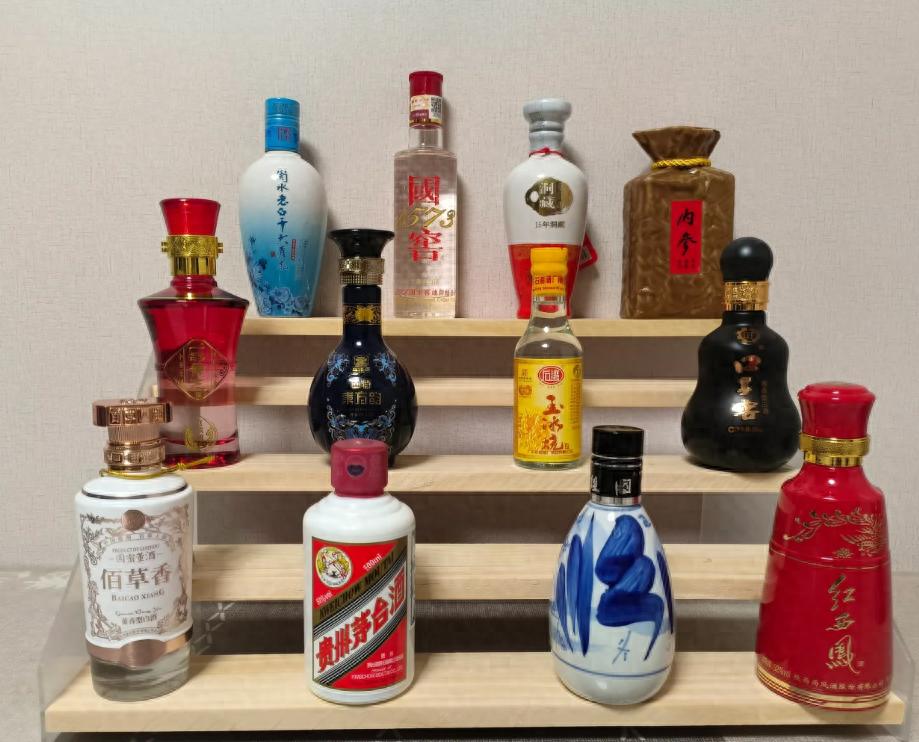 白酒12大香型通关指南:喝过5种算入门,全喝过的绝对是“老饕”