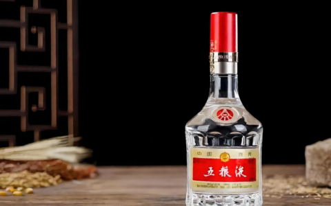指导价1499，到手八百多：五粮液普五这四个争议，一次说清