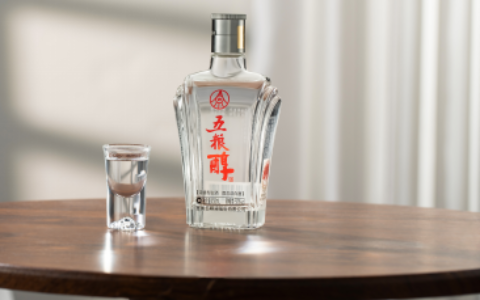 哪款小酒适合聚餐喝？2026小瓶白酒榜单推荐