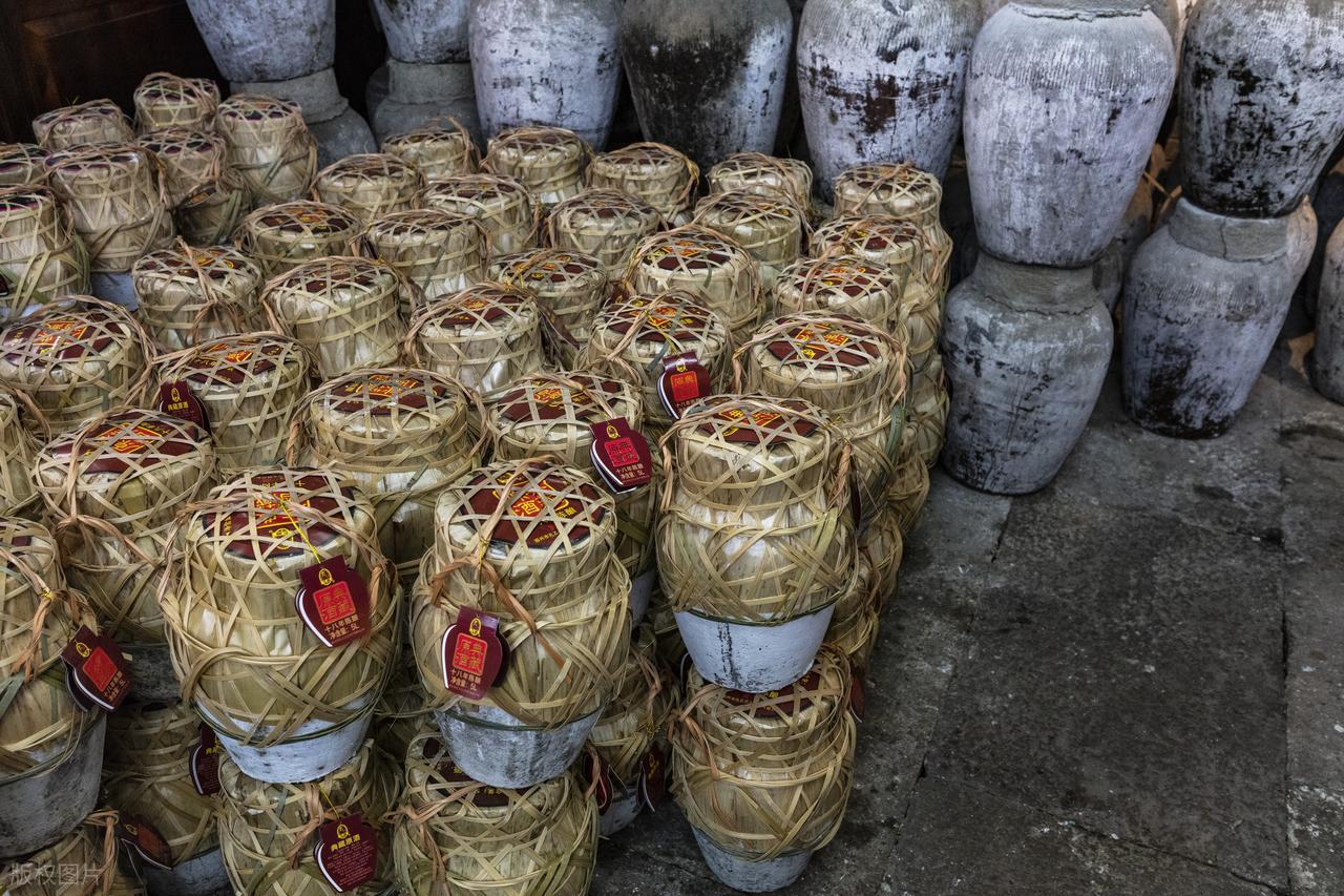 绍兴黄酒全解:千年国酿的工艺、品类与文化