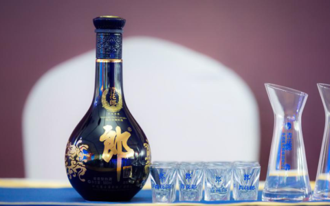 今日酒价9月28日：青花郎大涨10元领涨，飞天1806元二连跌，12大单品总价10760元创12天新高