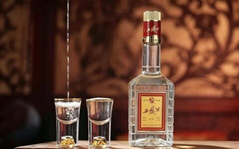 2002年西凤特制精品45度好喝吗？25年陈凤兼浓老酒真实品鉴感受