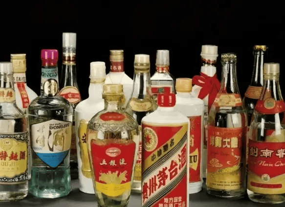 那些年经典白酒老广告词，每一句都是70、80后的DNA