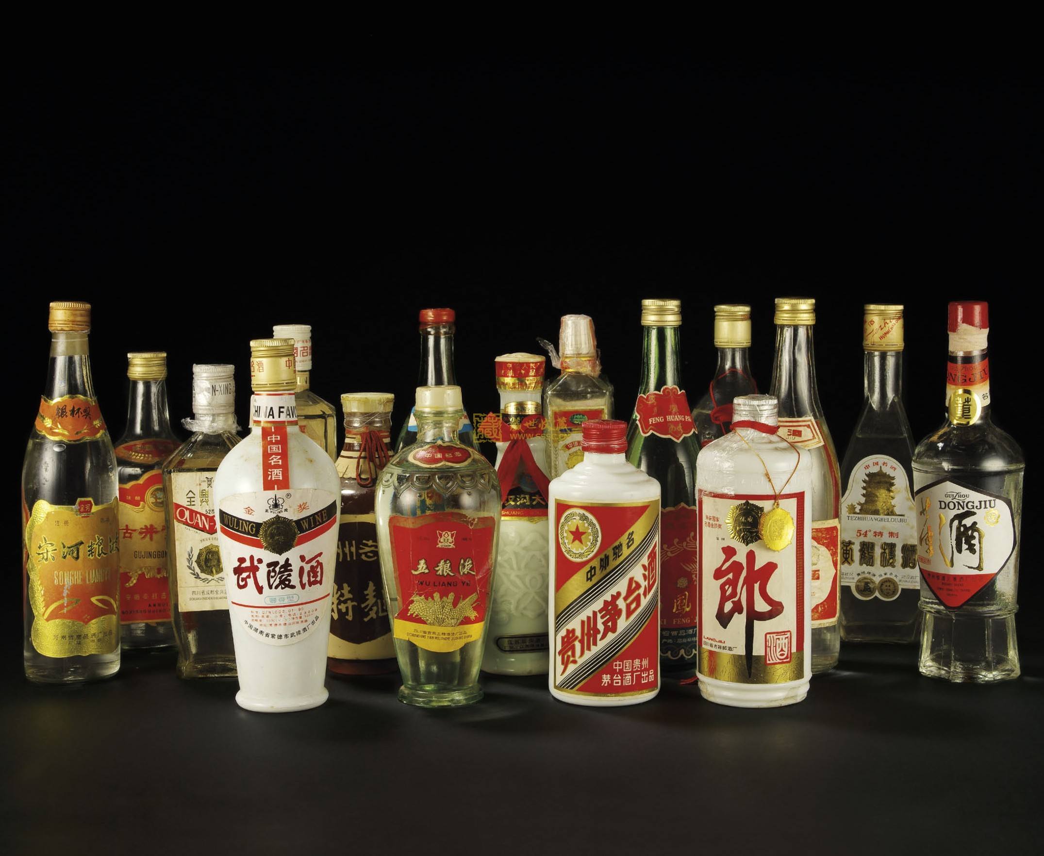 1-9月,白酒产量累计235.4万千升,累计下降3.9%
