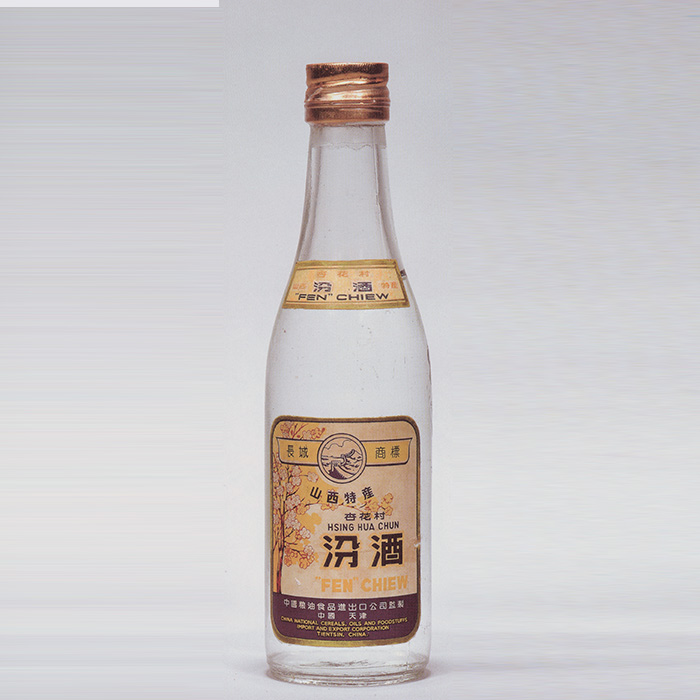 1981年产60度250ml长城牌出口汾酒